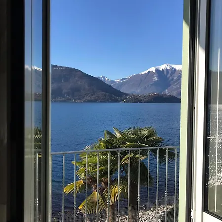 White Garden - With Access To The Lake Apartment *