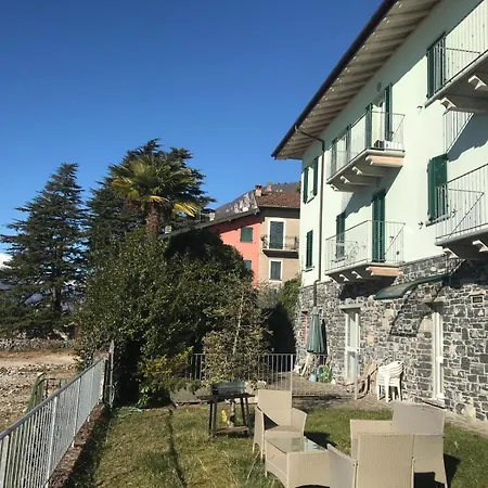 Apartment White Garden - With Access To The Lake *