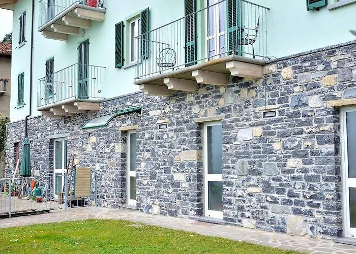White Garden - With Access To The Lake * Lierna